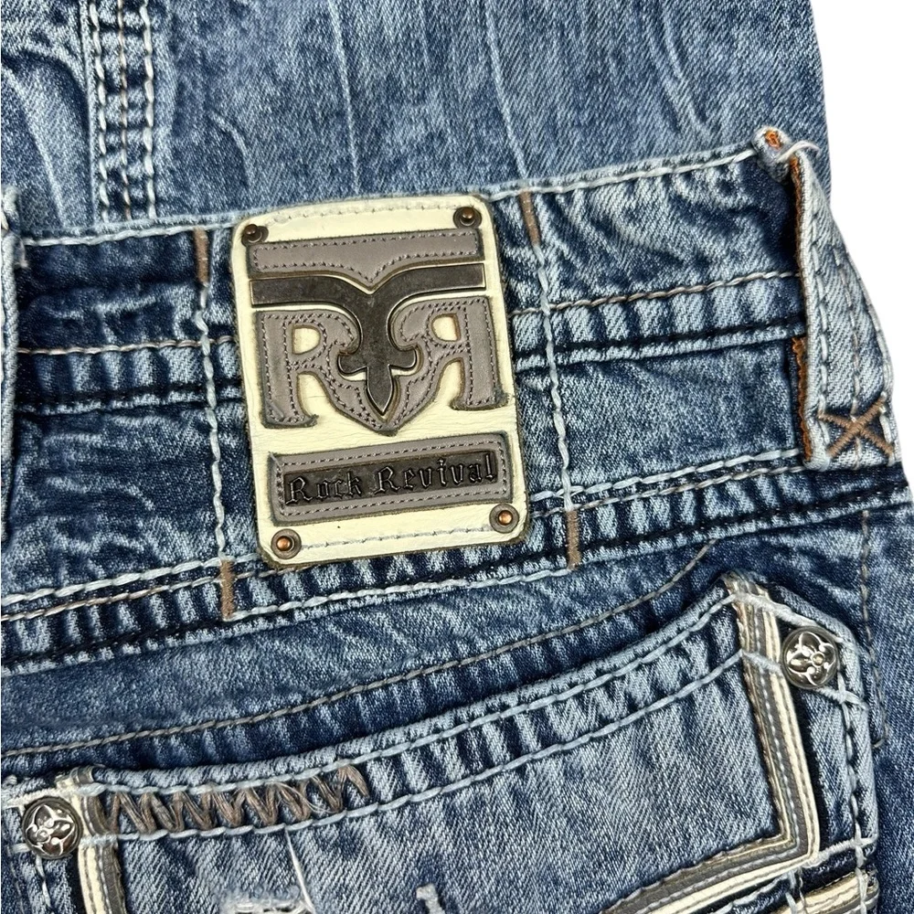 ROCK REVIVAL: Men’s Diji Straight Jeans -Size 36